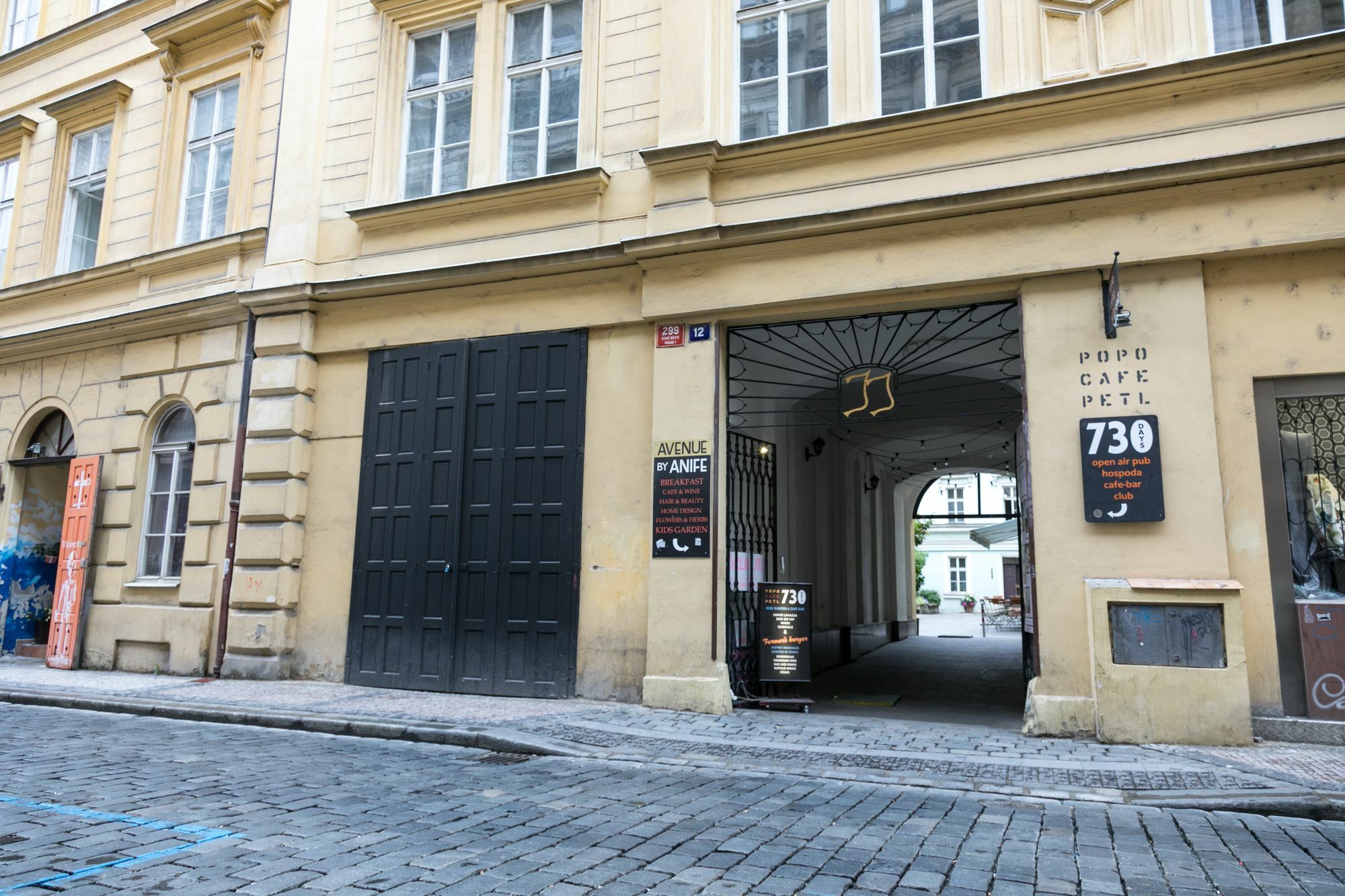 Welcome Charles Bridge Apartments Prague Extérieur photo